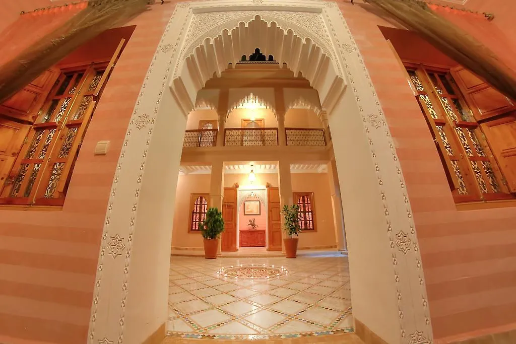 *** Riad Hotel Dar Tasnime Marrakesch Marokko