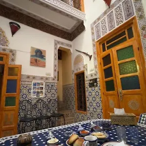 dar-drissia-fes.hotelfesmorocco.com/